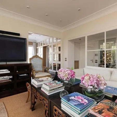 דירה Luxurious Penthouse Surrounded By Panoramic Terraces רומא